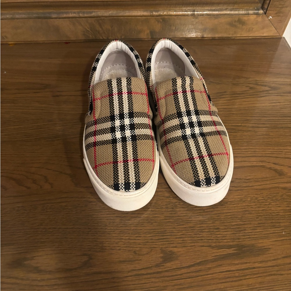 Burberry Tan and Black Slip on Classic Style